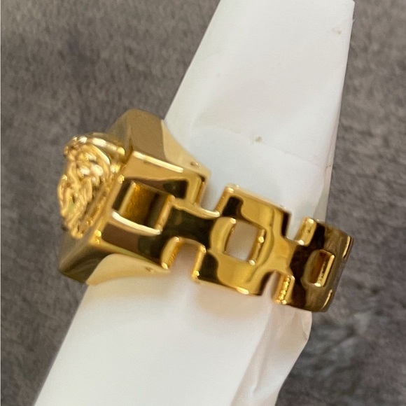 Engraved Italy 18k gold filled Greek M Statement Ring - Picture 3 of 5